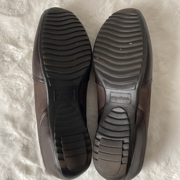 Easy Street Comfort Wave Slip on Wedge Shoe Size 10 - Picture 8 of 8